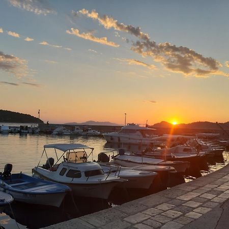 Apartments T & D Lopud Εξωτερικό φωτογραφία
